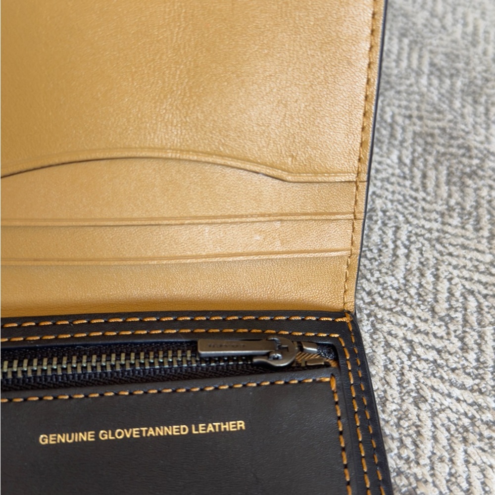Coach Black Leather Wallet with Tan Stitching - Picture 7 of 7